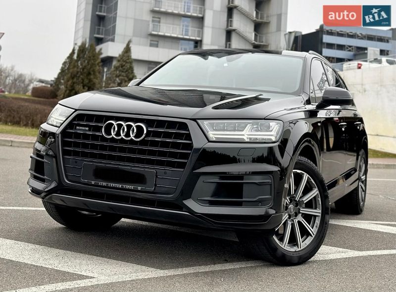 Позашляховик / Кросовер Audi Q7 2019 в Києві