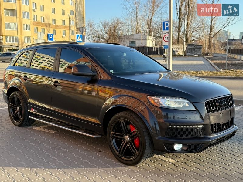 Внедорожник / Кроссовер Audi Q7 2014 в Киеве