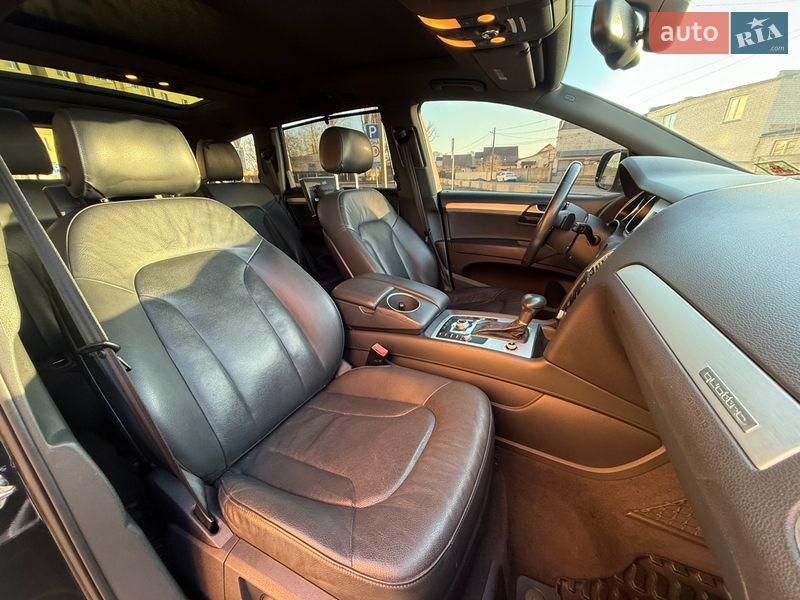 Внедорожник / Кроссовер Audi Q7 2014 в Киеве