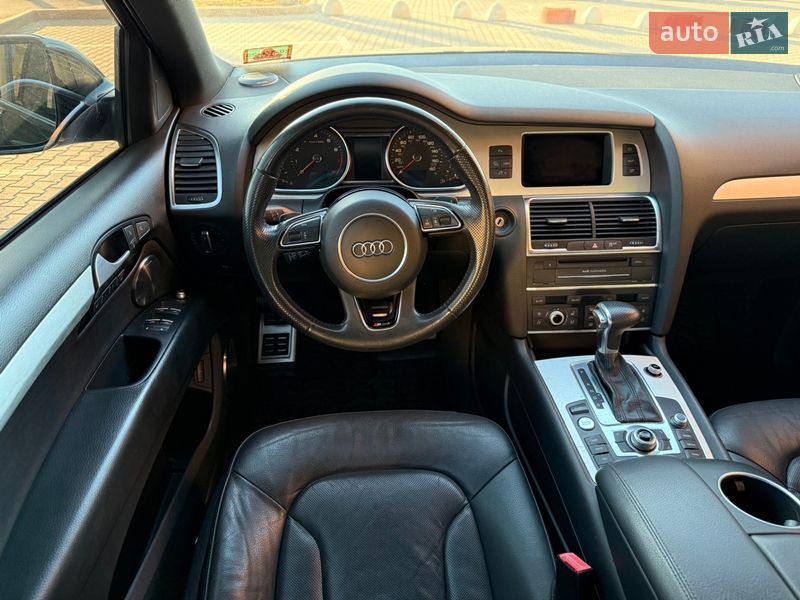 Внедорожник / Кроссовер Audi Q7 2014 в Киеве