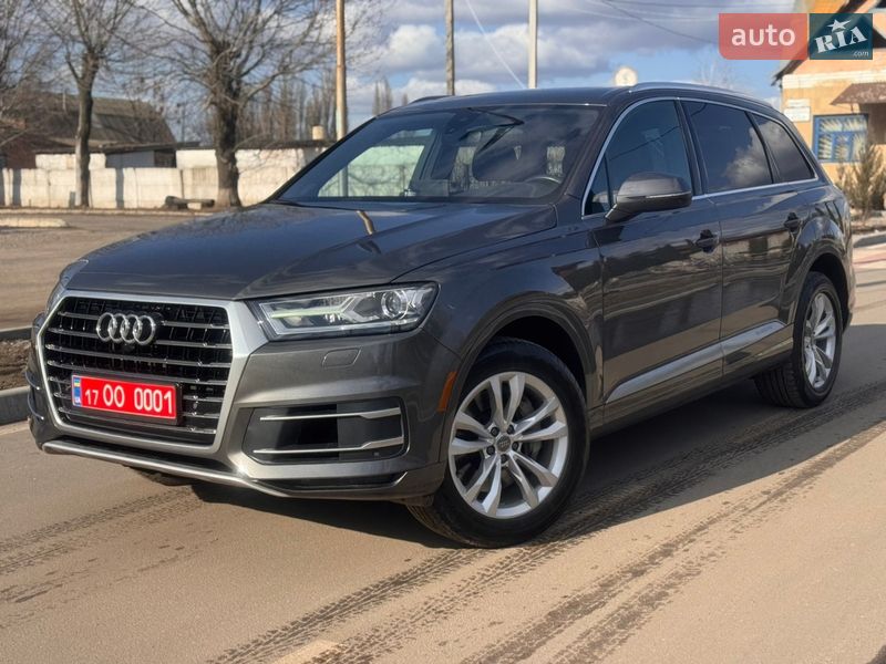 Внедорожник / Кроссовер Audi Q7 2019 в Лубнах