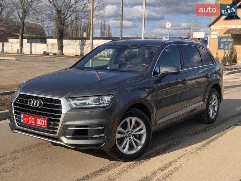 Внедорожник / Кроссовер Audi Q7 2019 в Лубнах