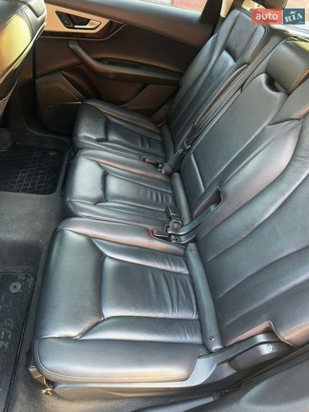 Внедорожник / Кроссовер Audi Q7 2019 в Полтаве