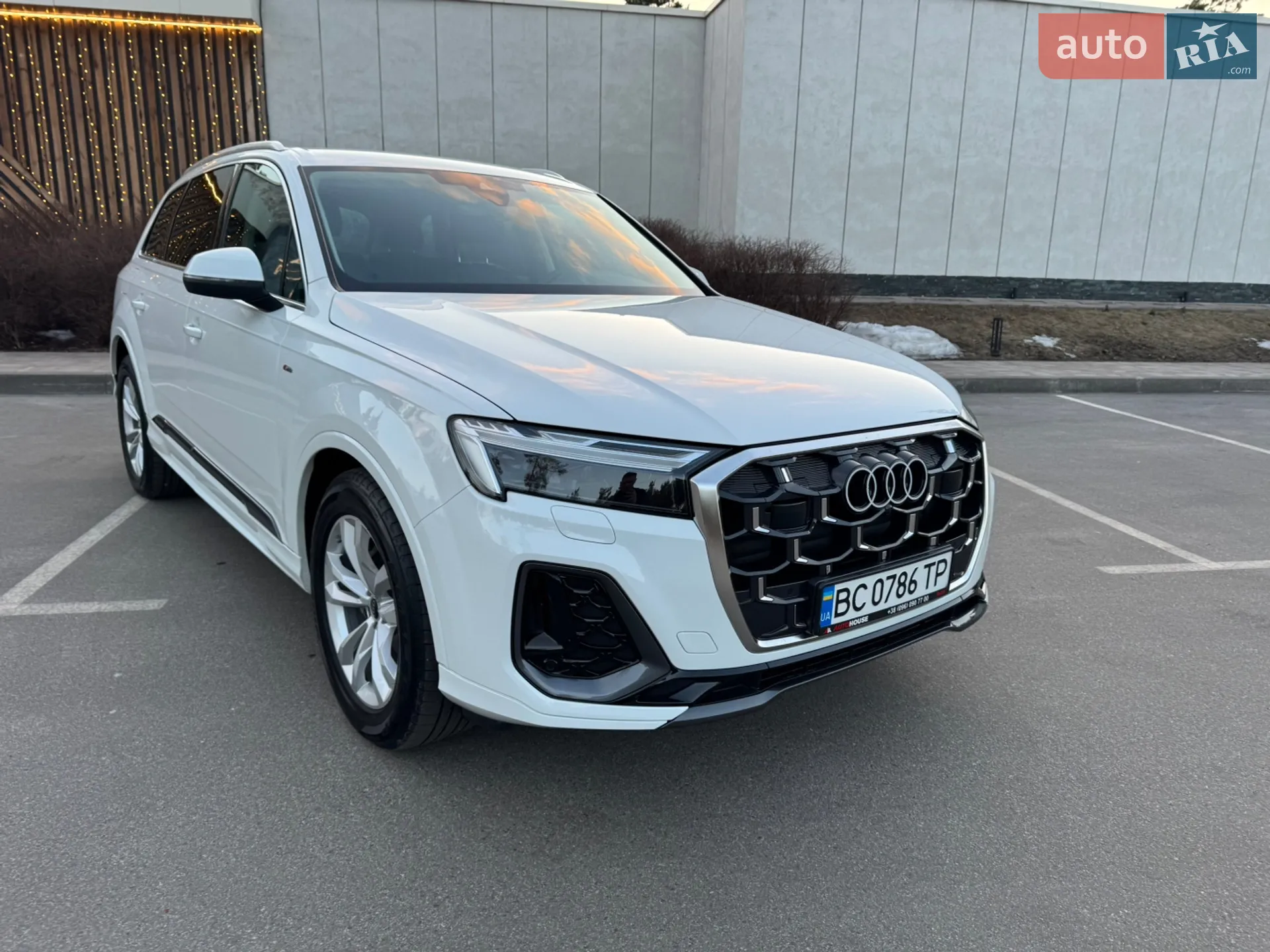 2025 Audi Q7 - мініатюра 13