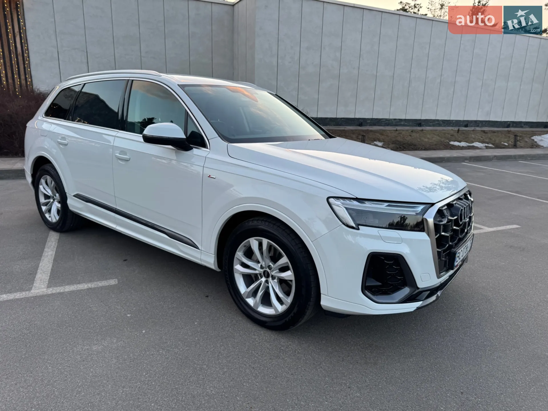 2025 Audi Q7 - мініатюра 16