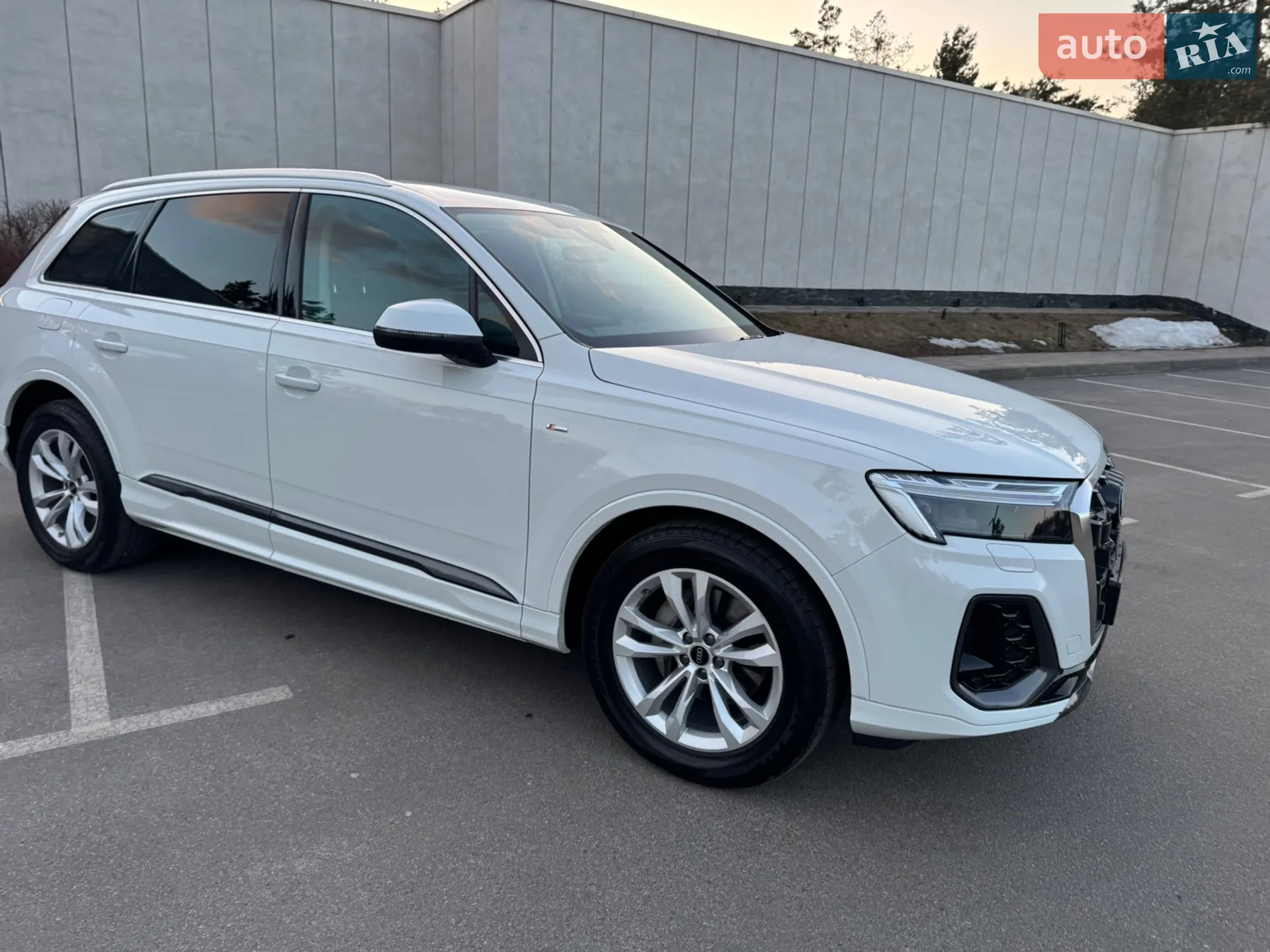2025 Audi Q7 - мініатюра 17