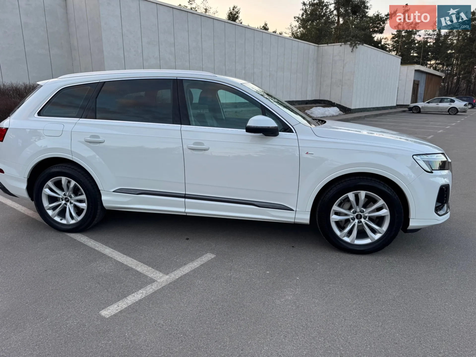 2025 Audi Q7 - мініатюра 19