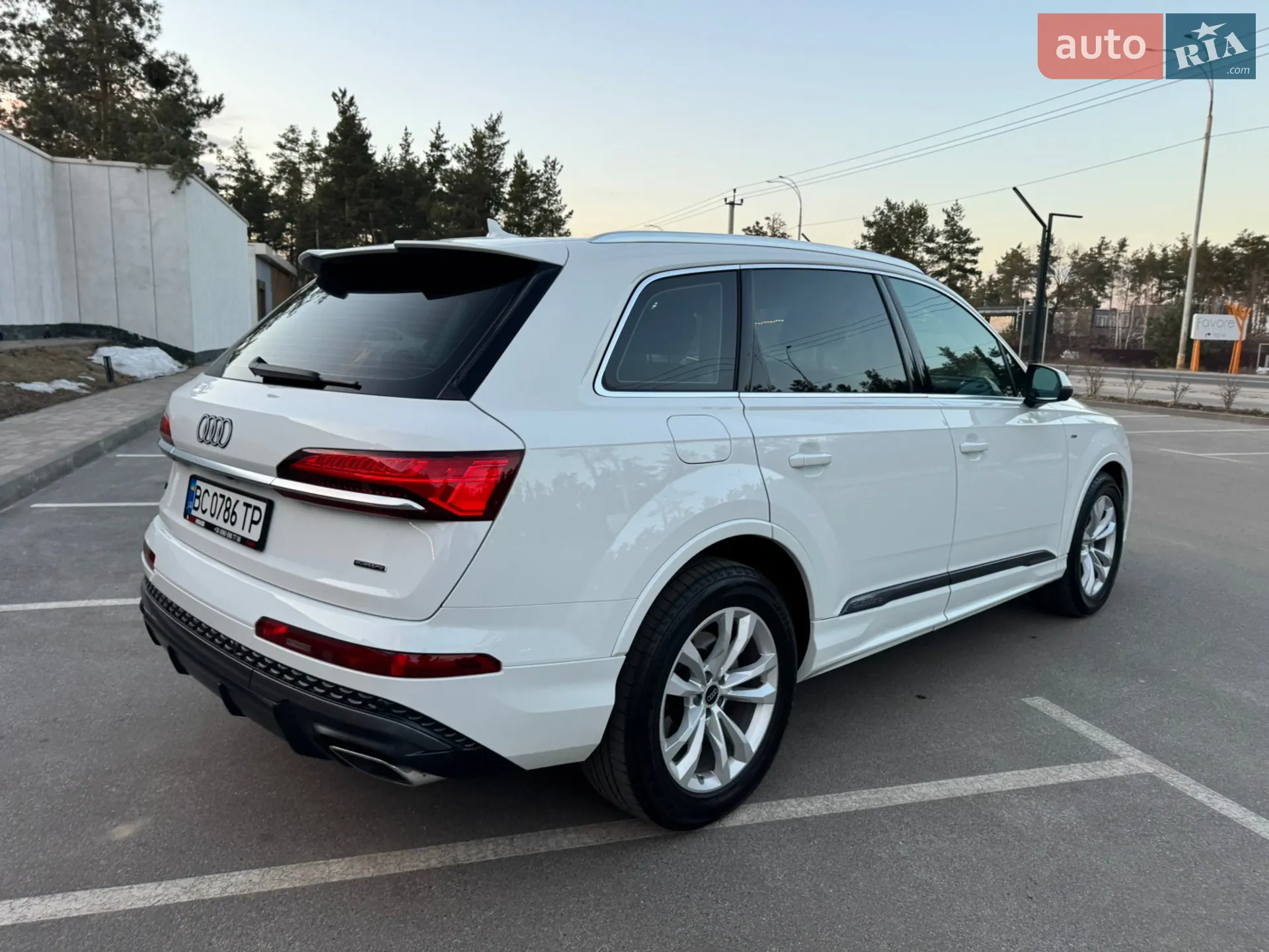 2025 Audi Q7 - мініатюра 25
