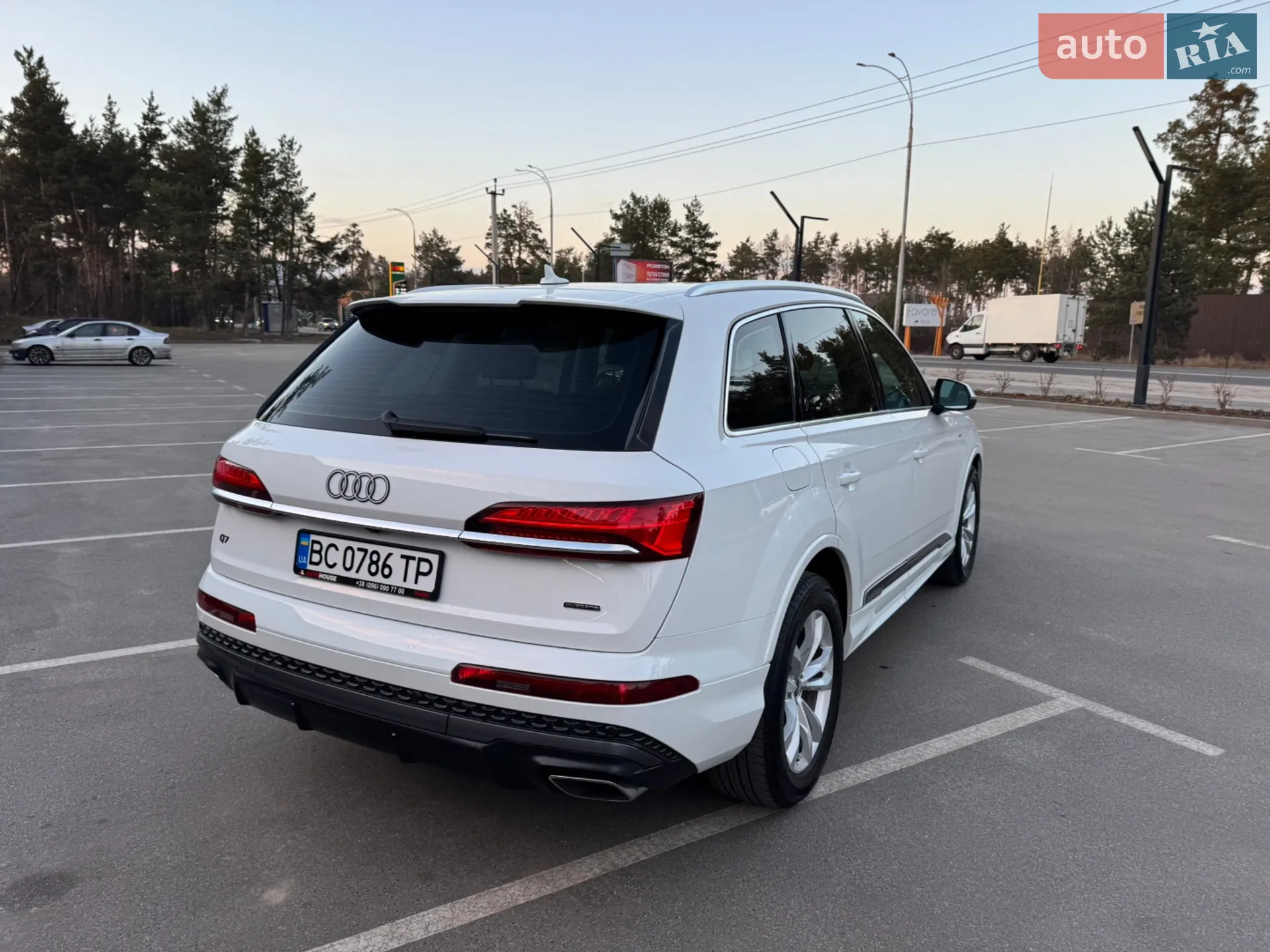 2025 Audi Q7 - мініатюра 27