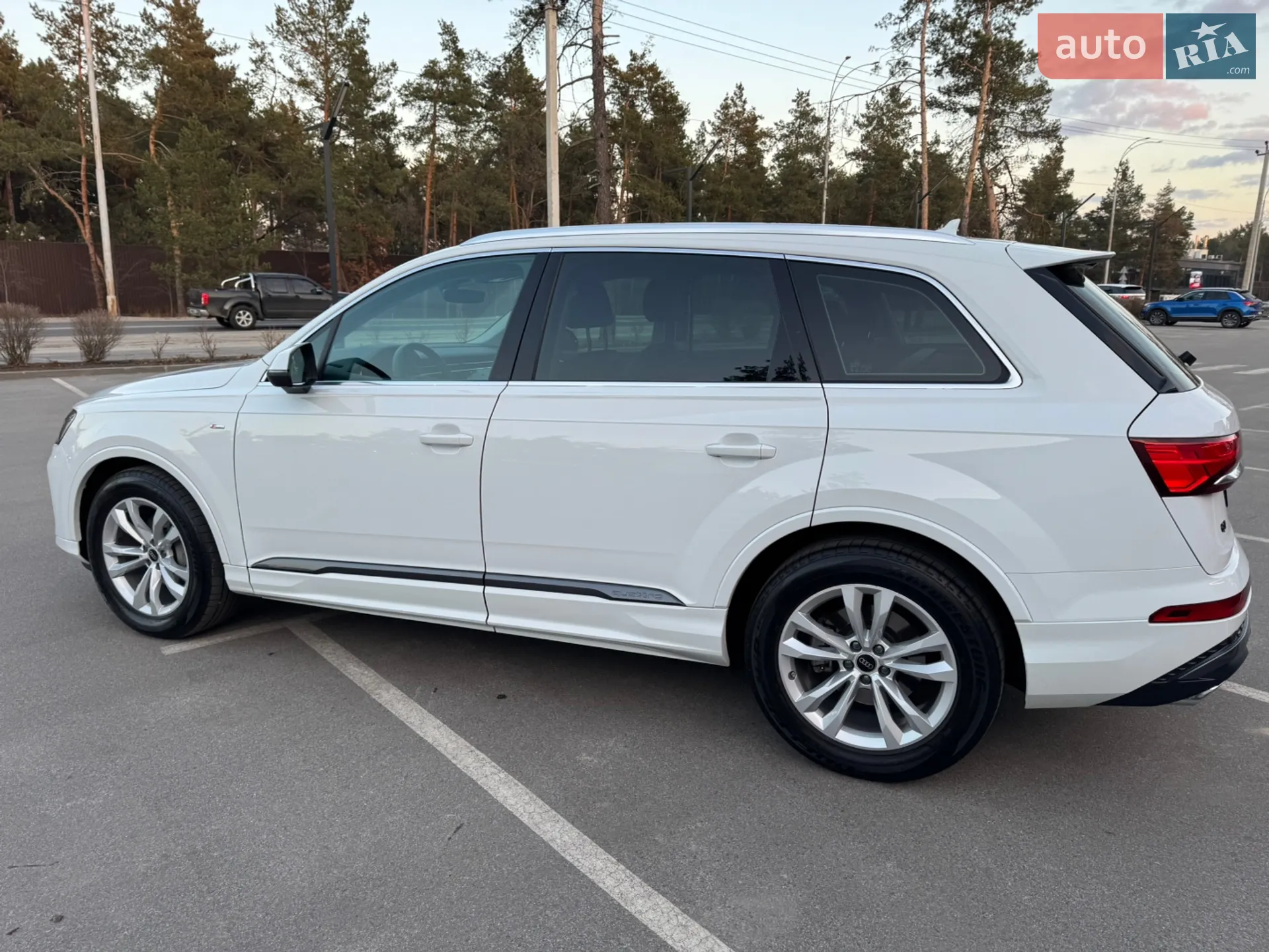 2025 Audi Q7 - мініатюра 36
