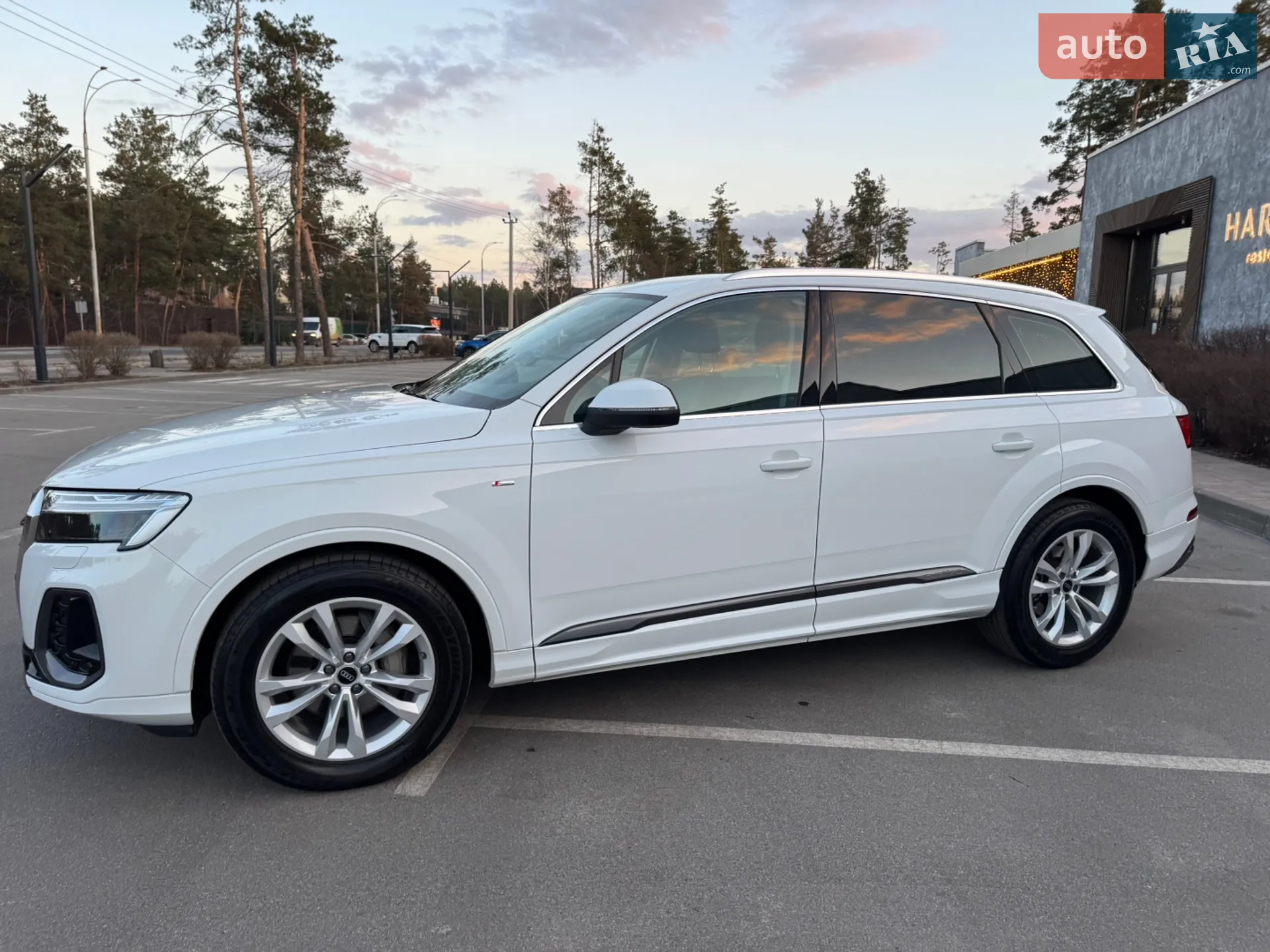 2025 Audi Q7 - мініатюра 39