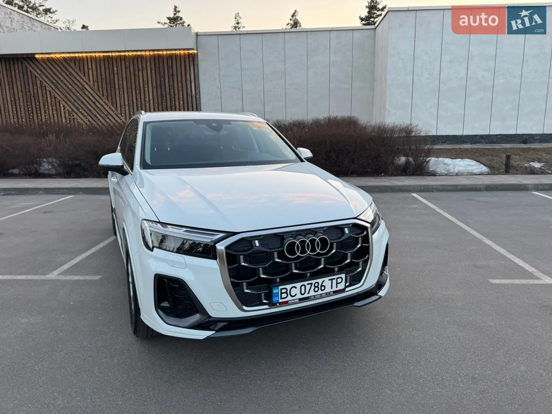 2025 Audi Q7 - мініатюра 73