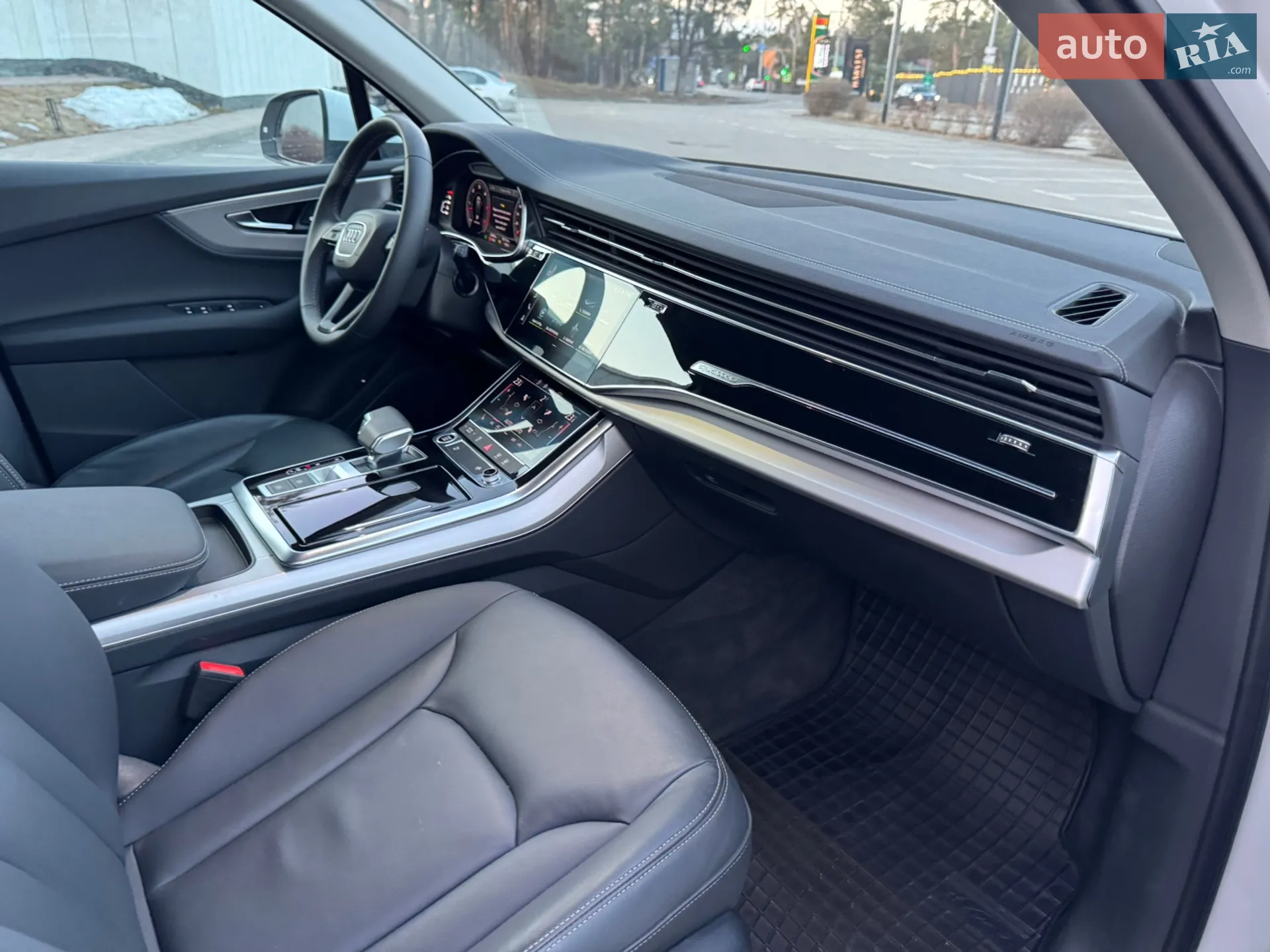 2025 Audi Q7 - мініатюра 104