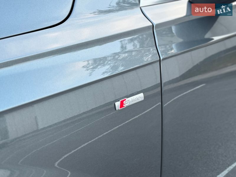 Внедорожник / Кроссовер Audi Q7 2018 в Киеве