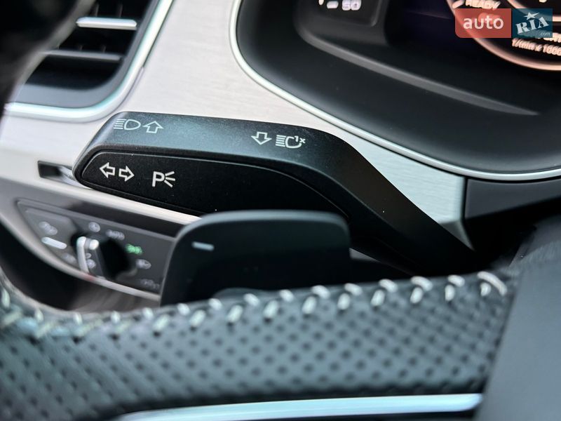 Внедорожник / Кроссовер Audi Q7 2018 в Киеве