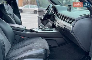 Внедорожник / Кроссовер Audi Q7 2018 в Киеве