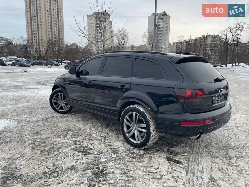 Внедорожник / Кроссовер Audi Q7 2008 в Киеве