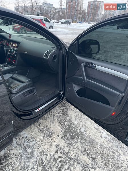 Внедорожник / Кроссовер Audi Q7 2008 в Киеве