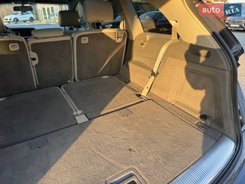 Позашляховик / Кросовер Audi Q7 2010 в Стрию