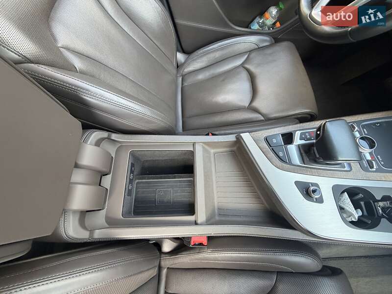 Внедорожник / Кроссовер Audi Q7 2018 в Хмельницком