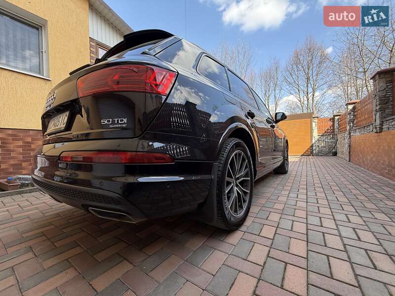 Внедорожник / Кроссовер Audi Q7 2018 в Хмельницком