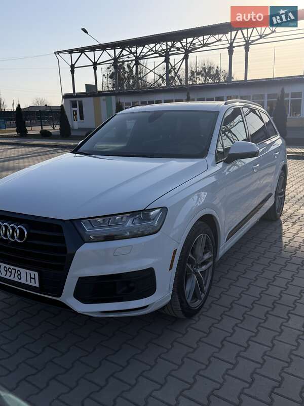 Audi Q7 2017