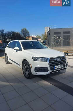 Позашляховик / Кросовер Audi Q7 2018 в Києві