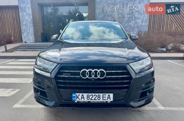 Внедорожник / Кроссовер Audi Q7 2019 в Киеве