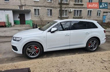 Внедорожник / Кроссовер Audi Q7 2018 в Днепре