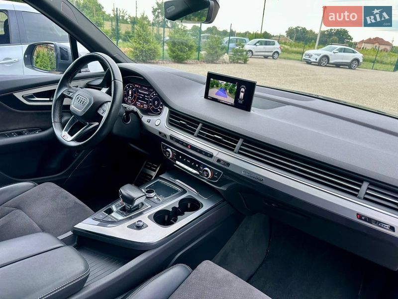 Внедорожник / Кроссовер Audi Q7 2018 в Тернополе