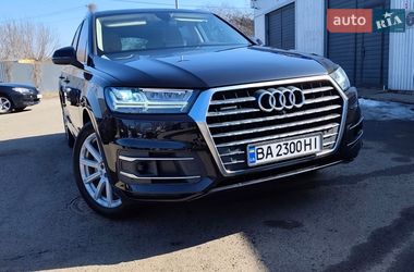 Внедорожник / Кроссовер Audi Q7 2017 в Полтаве