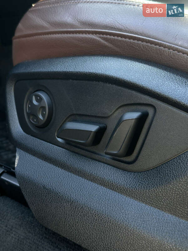 Позашляховик / Кросовер Audi Q7 2019 в Білогородці