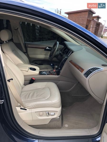 Внедорожник / Кроссовер Audi Q7 2014 в Золочеве