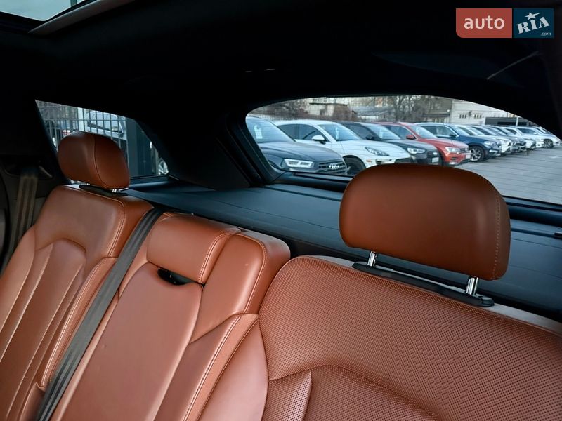Позашляховик / Кросовер Audi Q7 2017 в Києві фото 41 Позашляховик / Кросовер Audi Q7 2017 в Києві