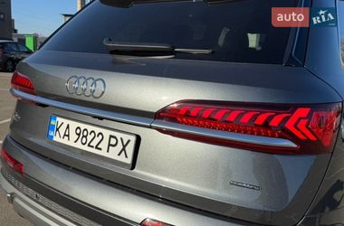 Внедорожник / Кроссовер Audi Q7 2021 в Киеве