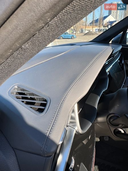 Внедорожник / Кроссовер Audi Q7 2021 в Киеве