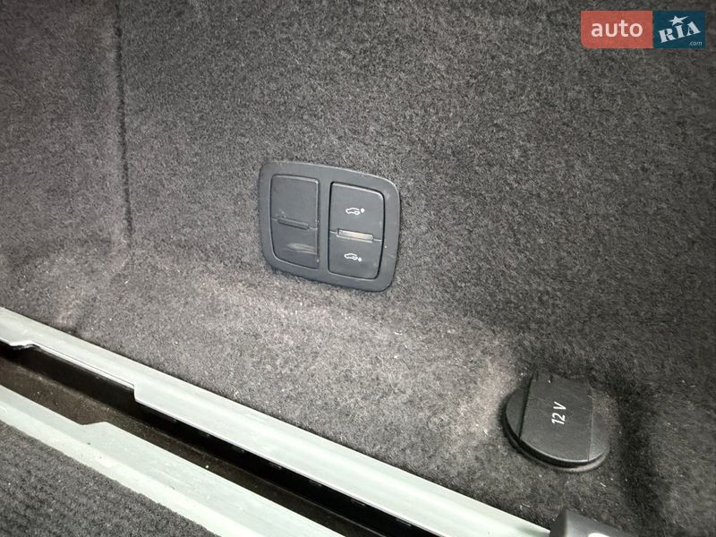 Внедорожник / Кроссовер Audi Q7 2011 в Ужгороде
