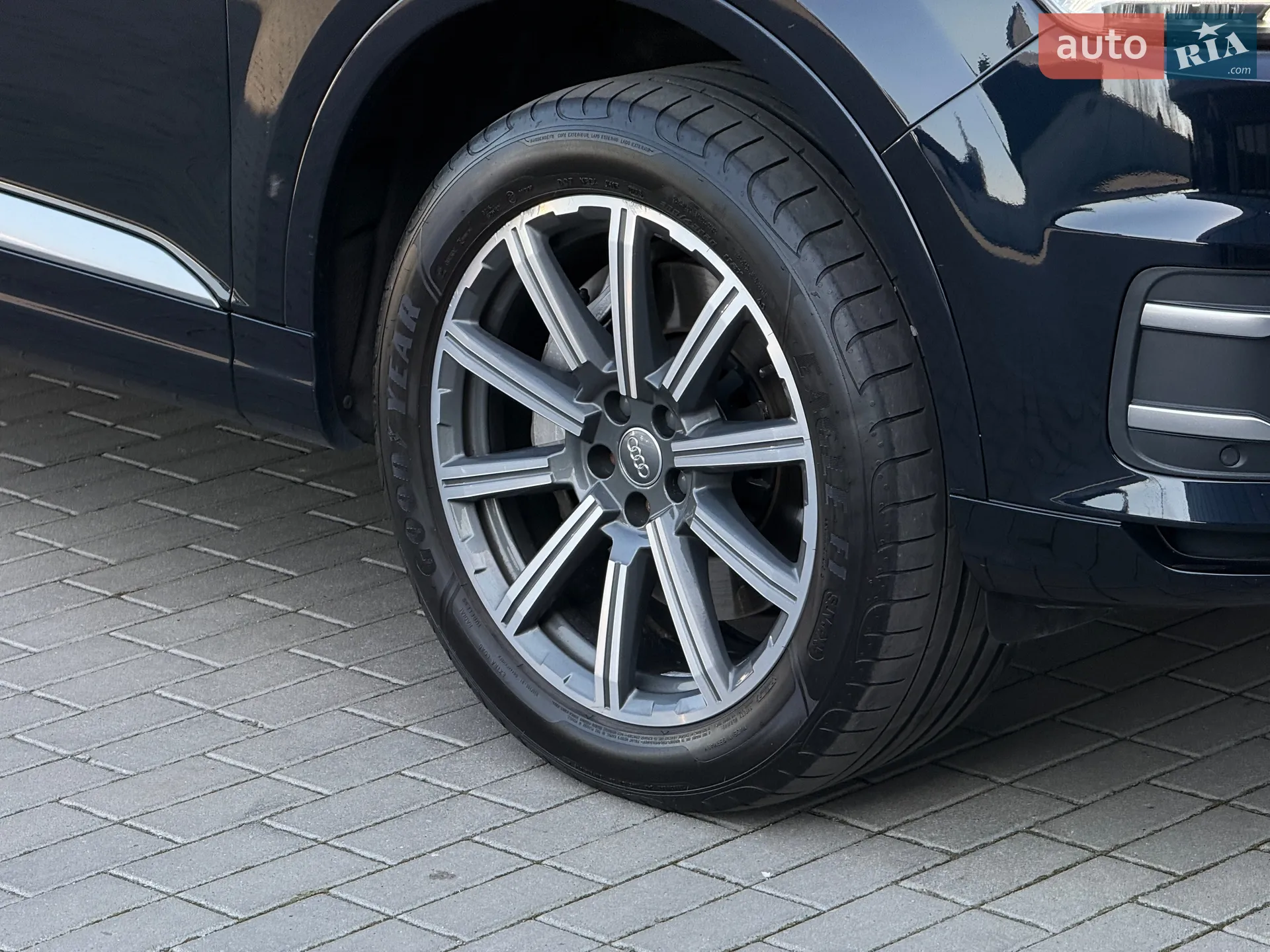 2016 Audi Q7 - мініатюра 16