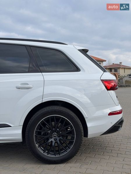 Внедорожник / Кроссовер Audi Q7 2020 в Одессе