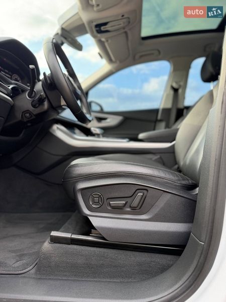 Внедорожник / Кроссовер Audi Q7 2020 в Одессе