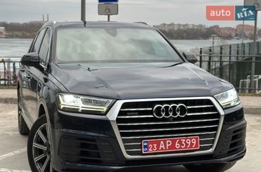Позашляховик / Кросовер Audi Q7 2016 в Тернополі