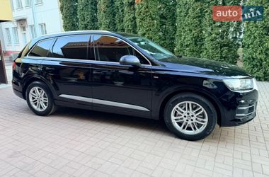 Внедорожник / Кроссовер Audi Q7 2016 в Хмельницком