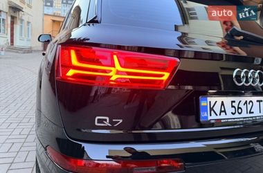 Внедорожник / Кроссовер Audi Q7 2016 в Хмельницком