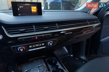 Внедорожник / Кроссовер Audi Q7 2016 в Хмельницком