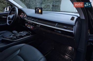 Внедорожник / Кроссовер Audi Q7 2016 в Хмельницком