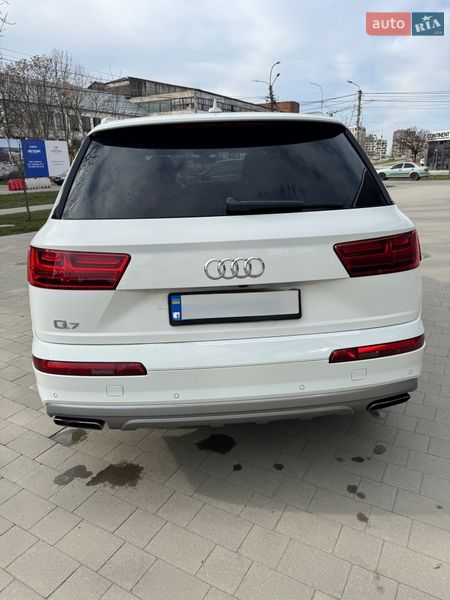 Внедорожник / Кроссовер Audi Q7 2018 в Ужгороде