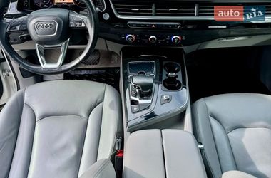 Внедорожник / Кроссовер Audi Q7 2018 в Ужгороде