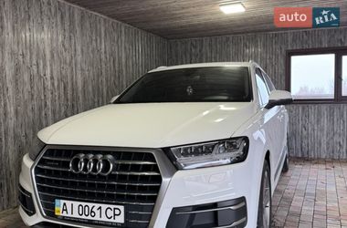 Внедорожник / Кроссовер Audi Q7 2017 в Киеве