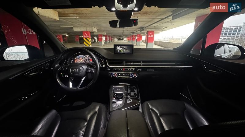 Внедорожник / Кроссовер Audi Q7 2017 в Киеве