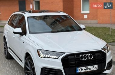 Позашляховик / Кросовер Audi Q7 2023 в Дніпрі